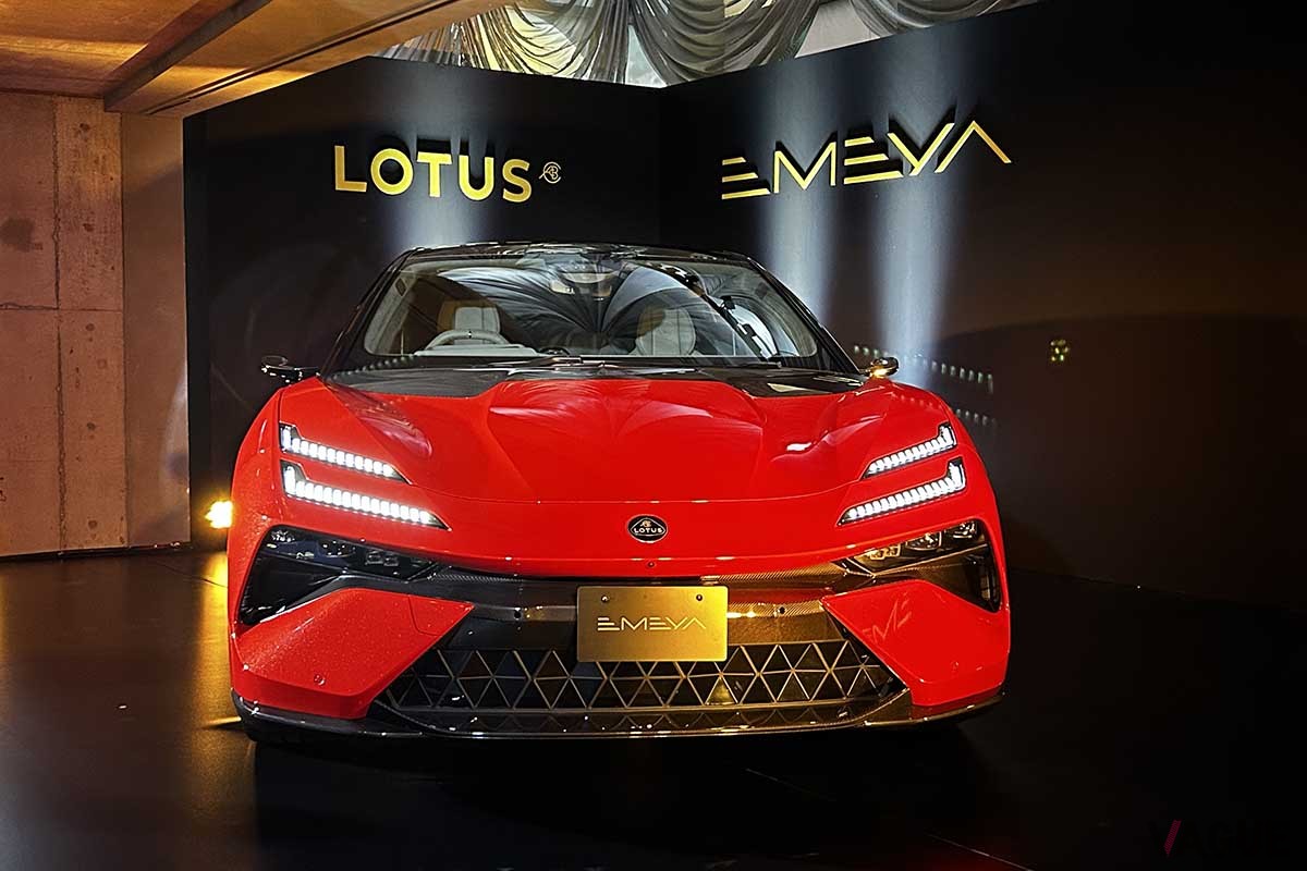 ロータス新型「エメヤ」