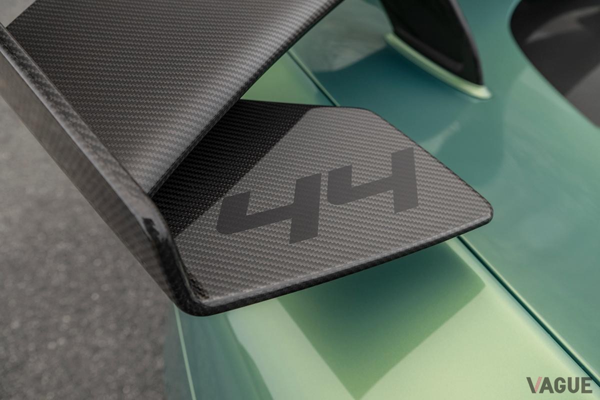 世界初公開されたヴェノム新型「F5 ステルスシリーズ」