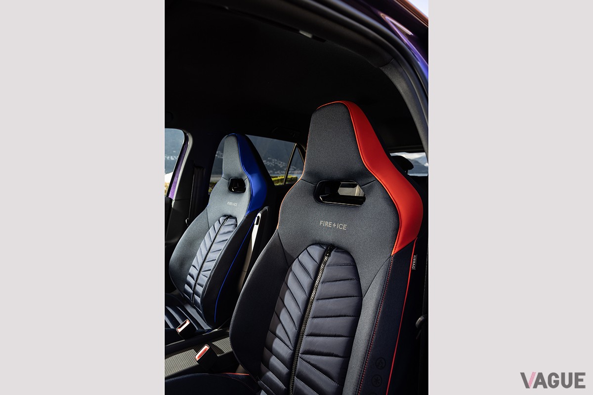 欧州で発表されたVW「ID.3 GTX ファイア+アイス」のインテリア