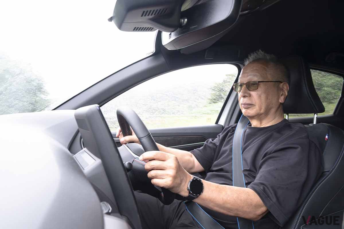 筆者のこもだきよし氏