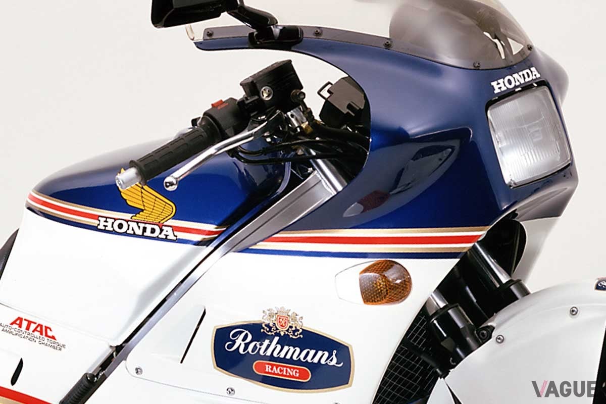 1985年4月に発売されたホンダ「NS400R」