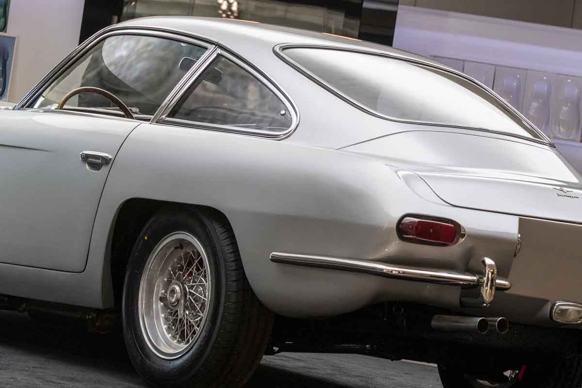 ミウラやカウンタックより前の「ランボルギーニ」をオークションで発見 