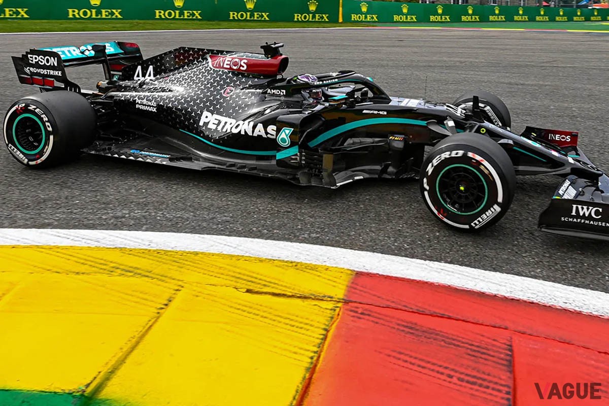 アディダスは、現在世界で急成長を遂げているスポーツのひとつであるフォーミュラ1（F1）へと参入