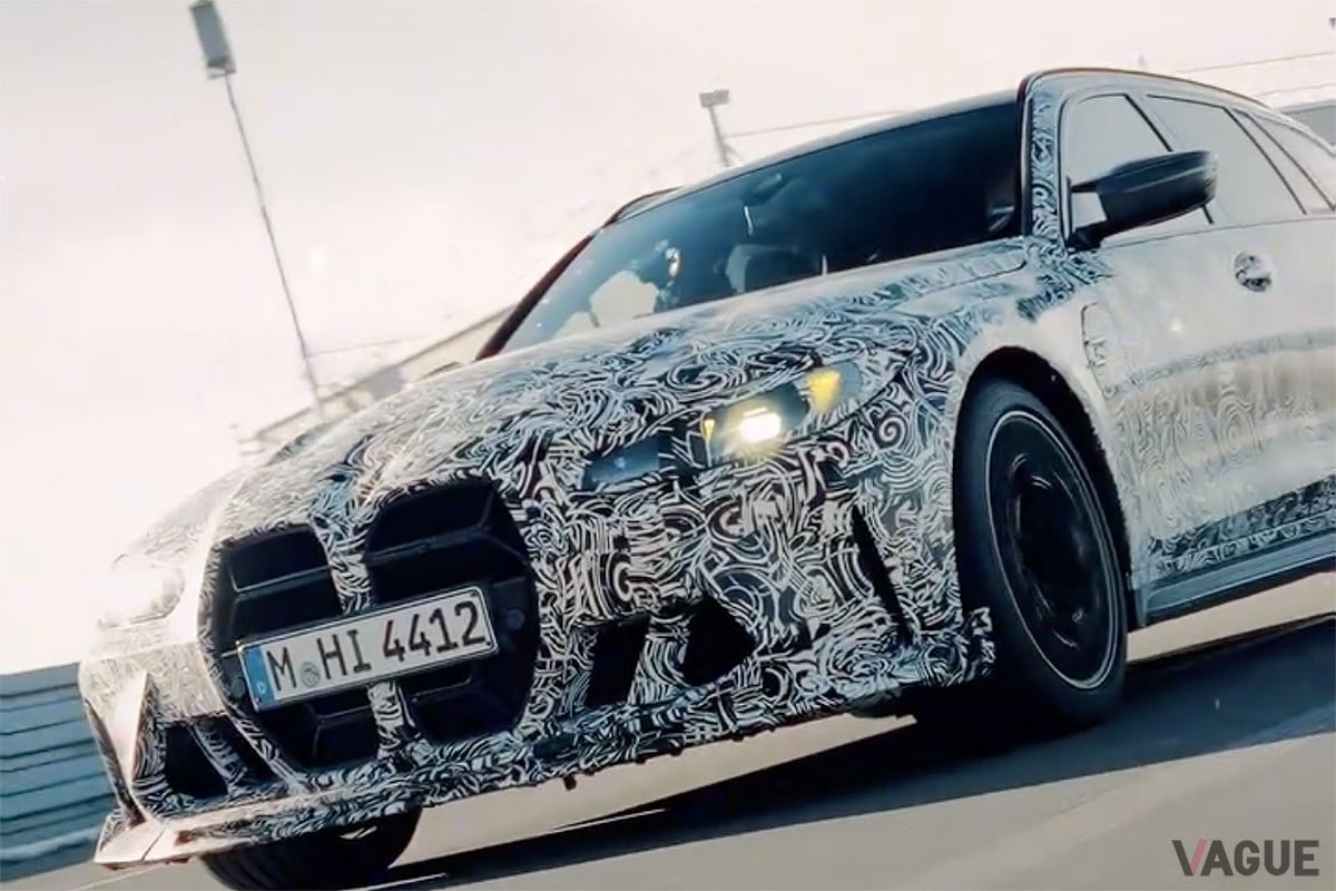 BMWがカーボンパーツと専用エアロをまとう「M3 CSツーリング」のティザー動画を公開