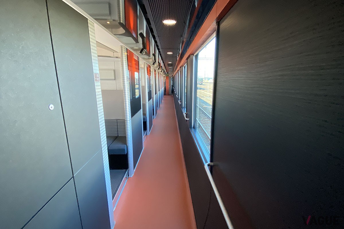 山形県酒田駅と新潟駅を結ぶ列車「海里」