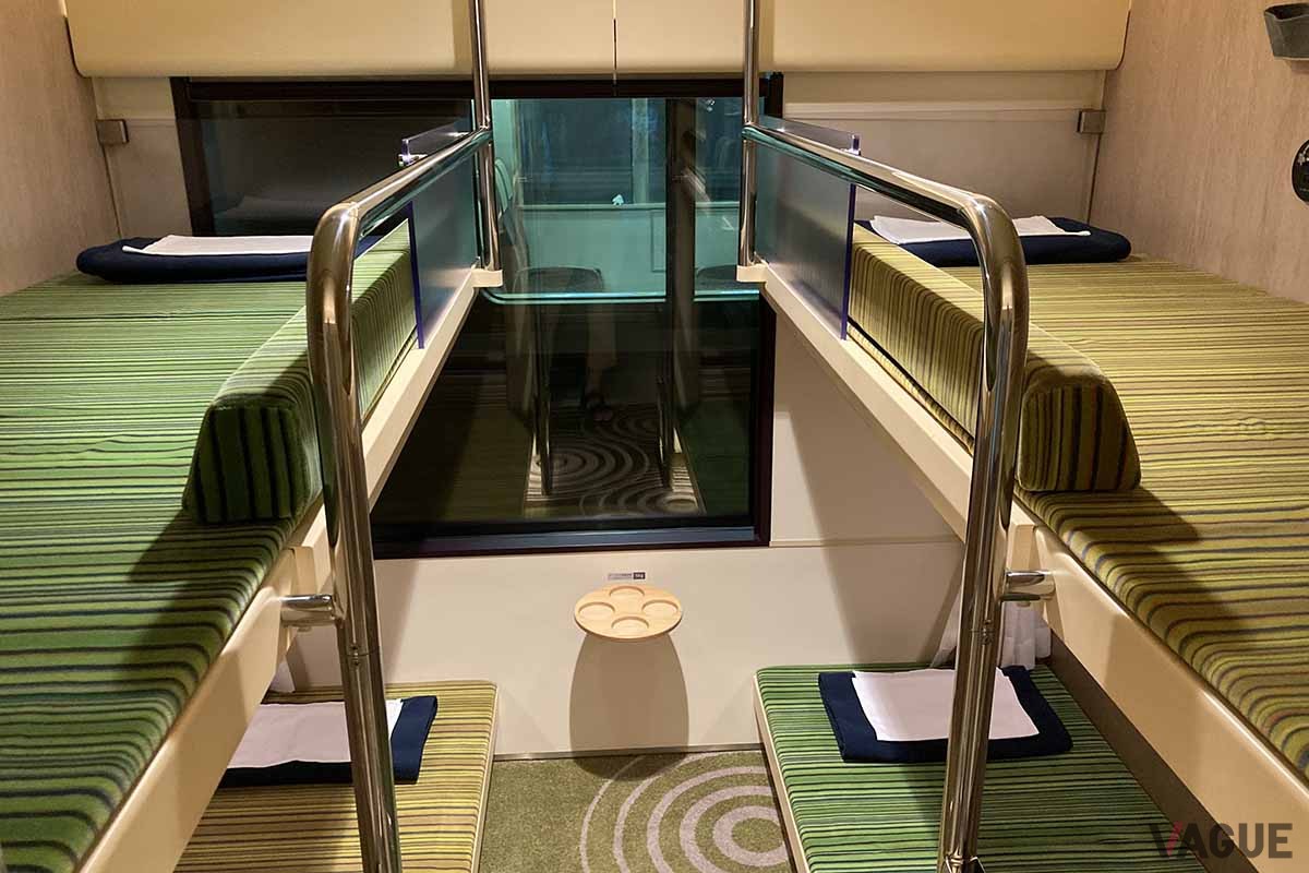 JR西日本の臨時特別急行列車「WEST EXPRESS 銀河」