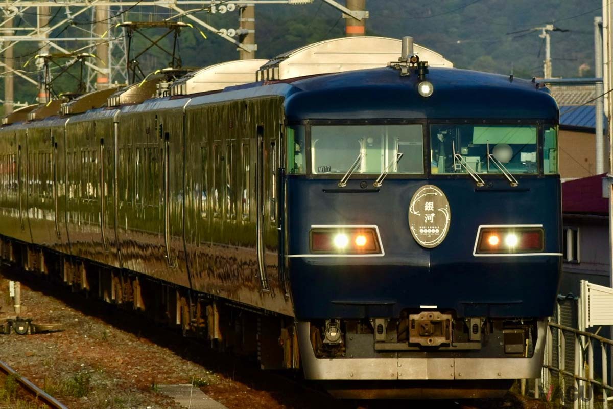 JR西日本の臨時特別急行列車「WEST EXPRESS 銀河」