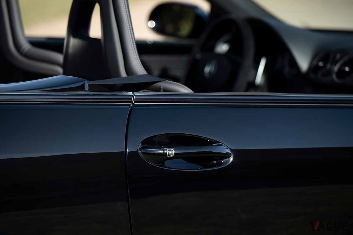 オークションに登場した2006年式メルセデス・ベンツ「CLK DTM AMGカブリオレ」Robin Adams(c)2024 Courtesy of RM Sotheby's