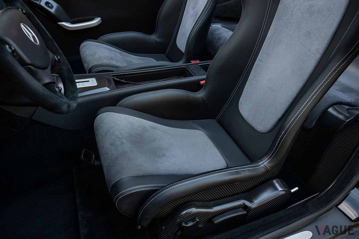 オークションに登場した2006年式メルセデス・ベンツ「CLK DTM AMGカブリオレ」Robin Adams(c)2024 Courtesy of RM Sotheby's