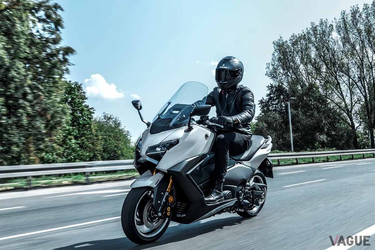 ヤマハ「TMAX560」