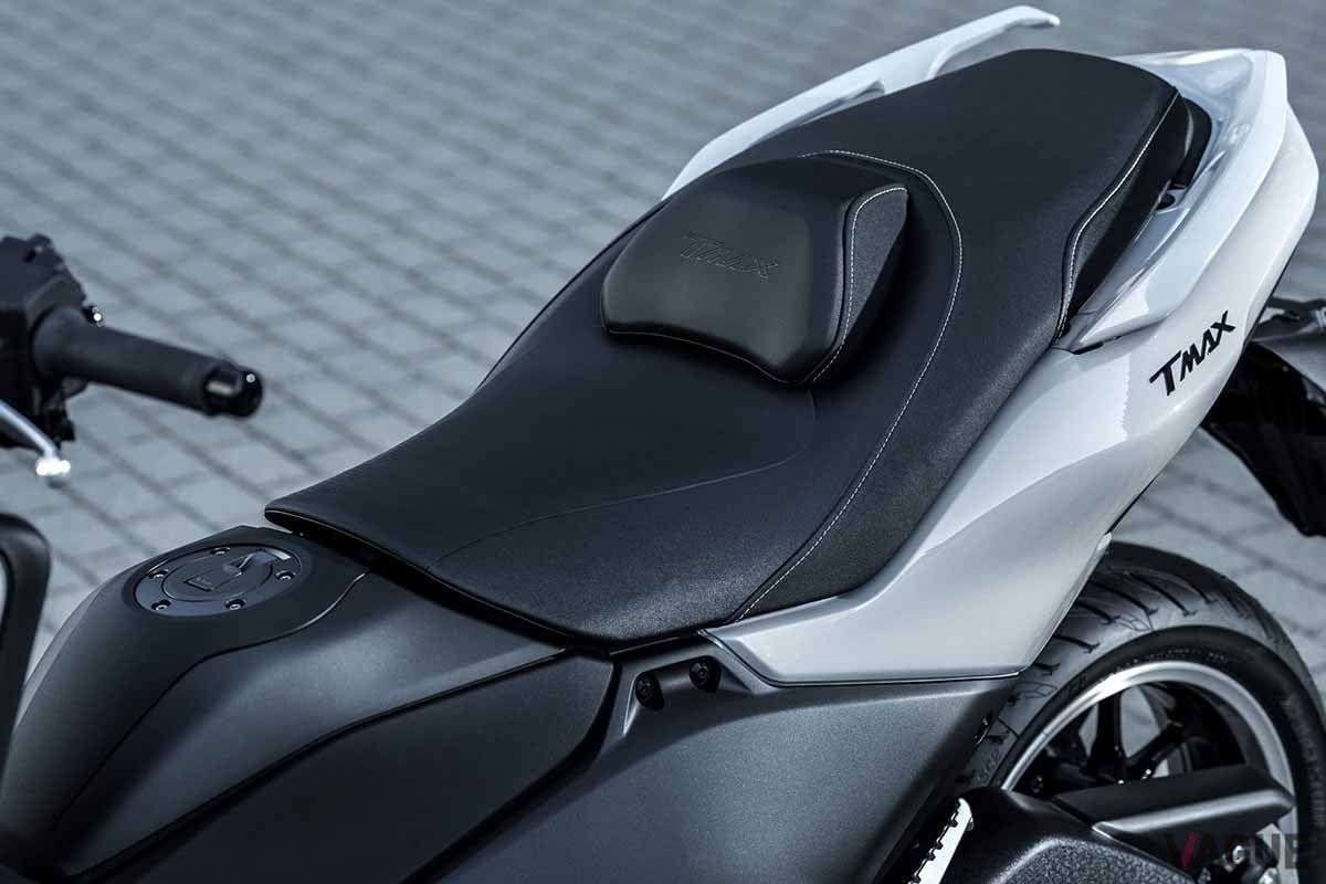 ヤマハ「TMAX560」