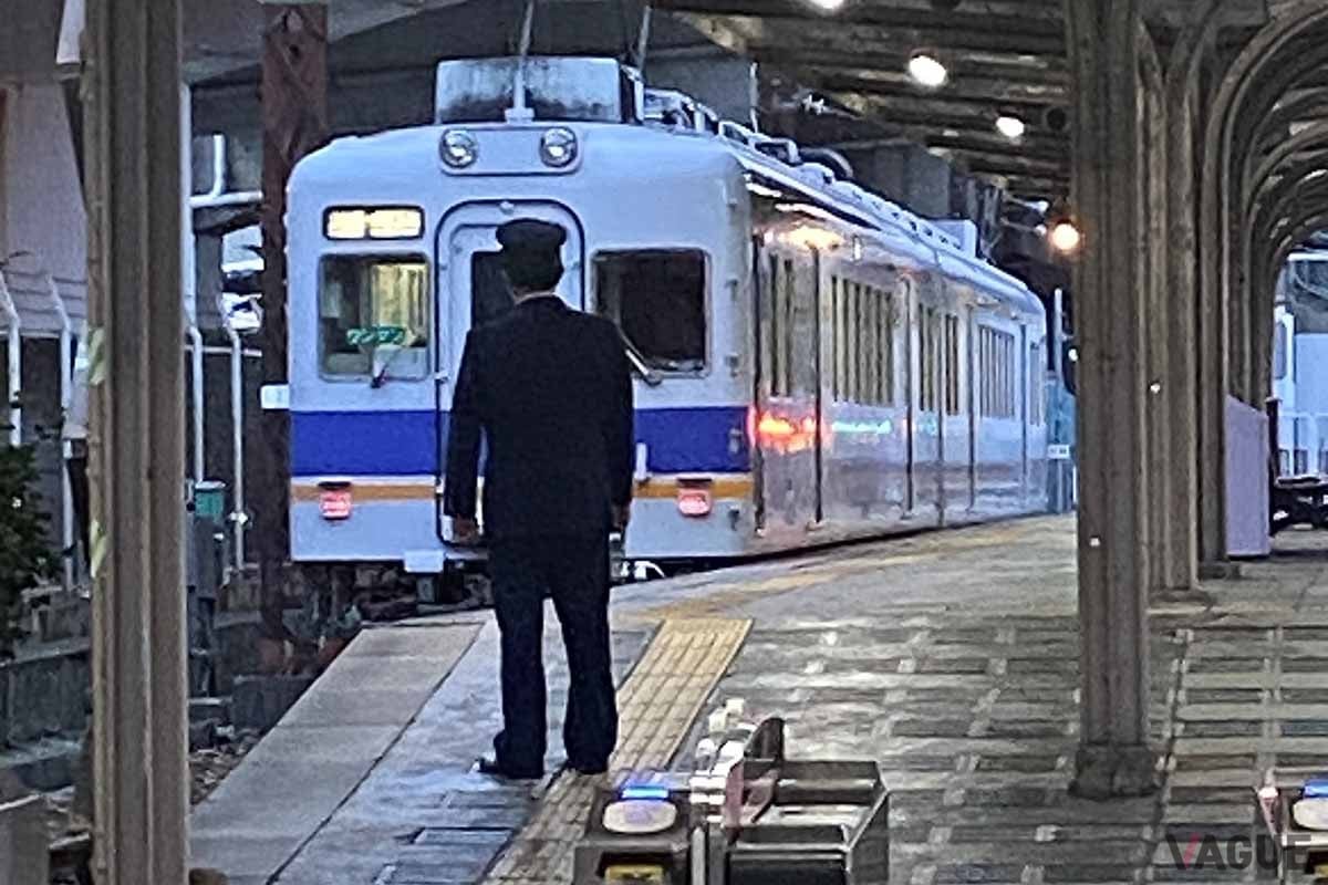 大都会の片隅に、ぽつんと「秘境駅」がある!? 大阪市内を走るローカル線にある 人はほぼ誰もいない“都会の中のエアスポット”とは