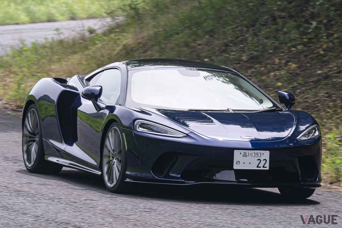 強い制動力が求められる高性能スポーツカーやスーパーカーはとくにブレーキダストの発生が多い傾向にある