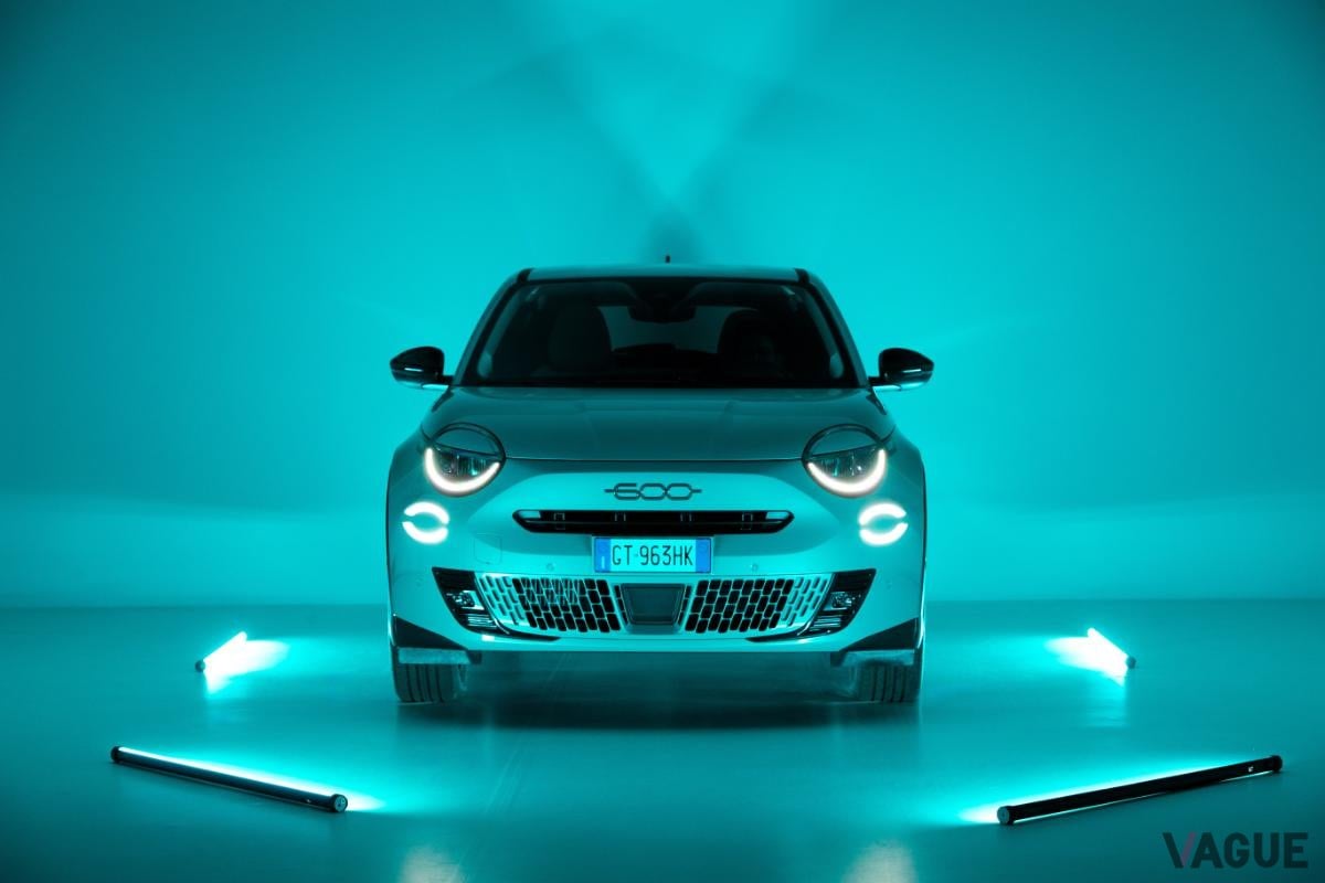 フィアット新型「600ハイブリッド」