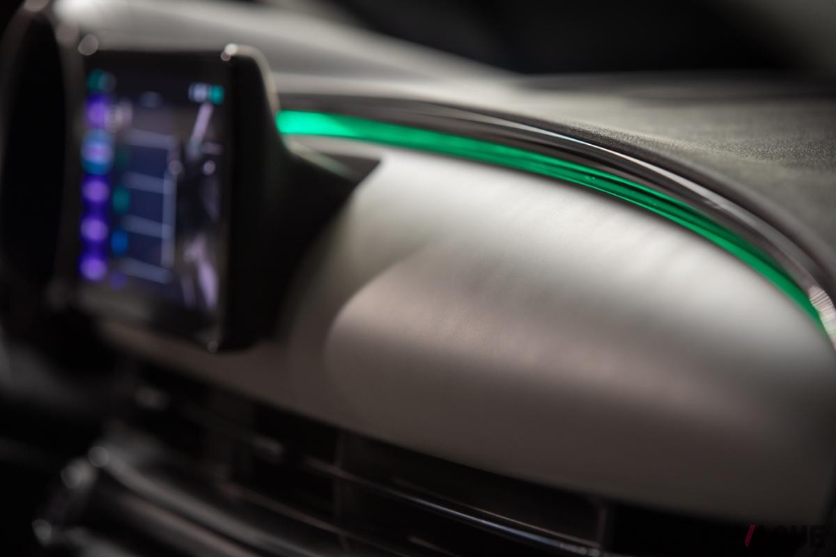 フィアット新型「600ハイブリッド」