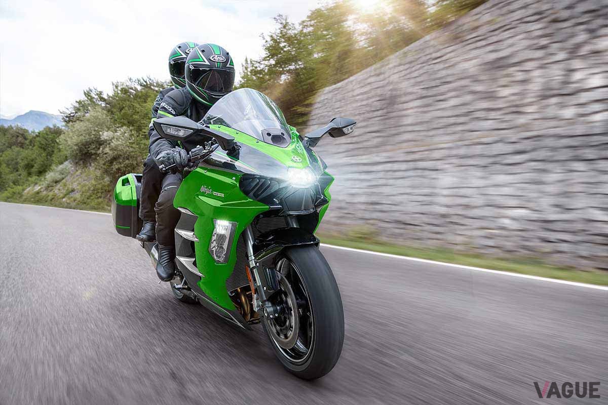 2025年3月1日に発売されたカワサキ「Ninja H2SX SE」2025年モデル