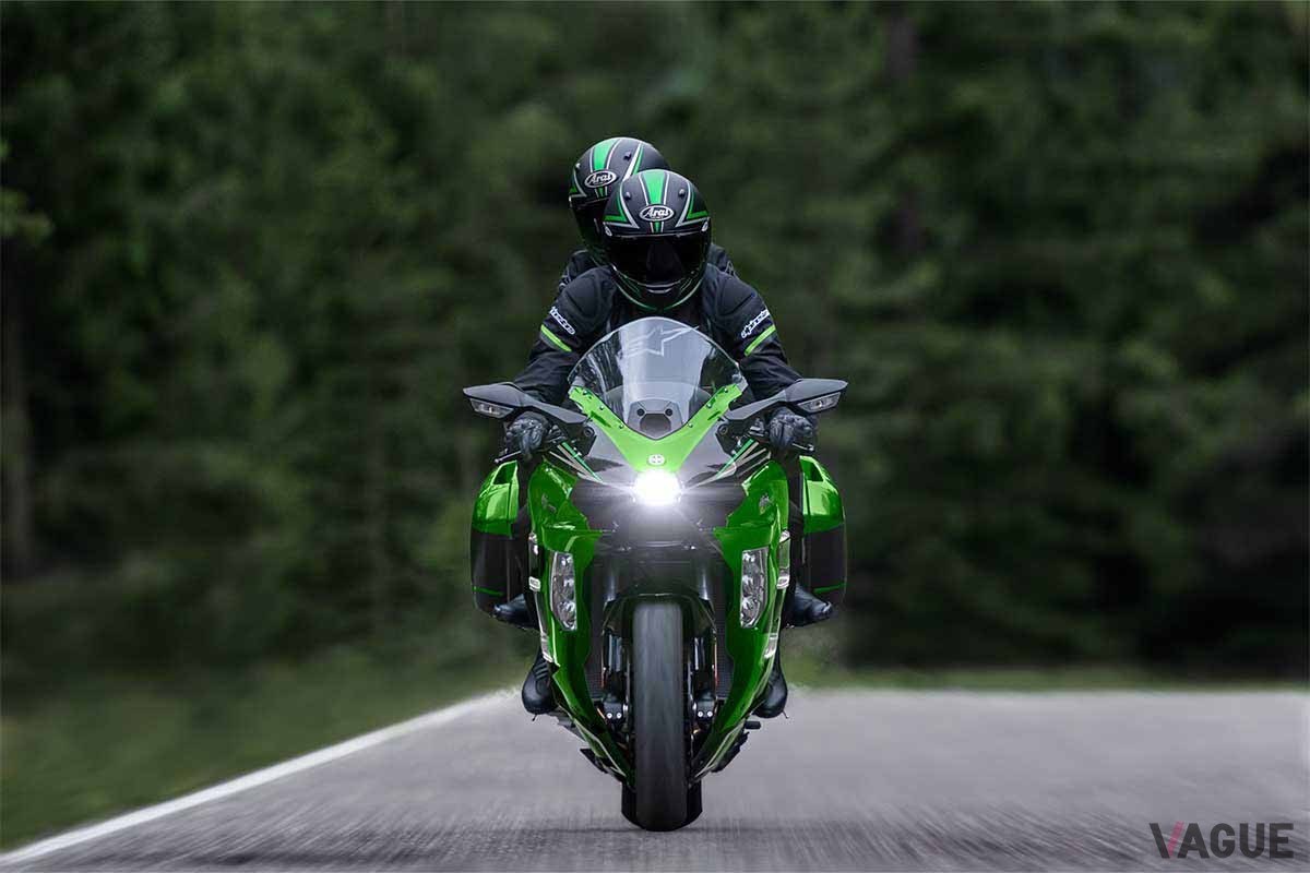 2025年3月1日に発売されたカワサキ「Ninja H2SX SE」2025年モデル