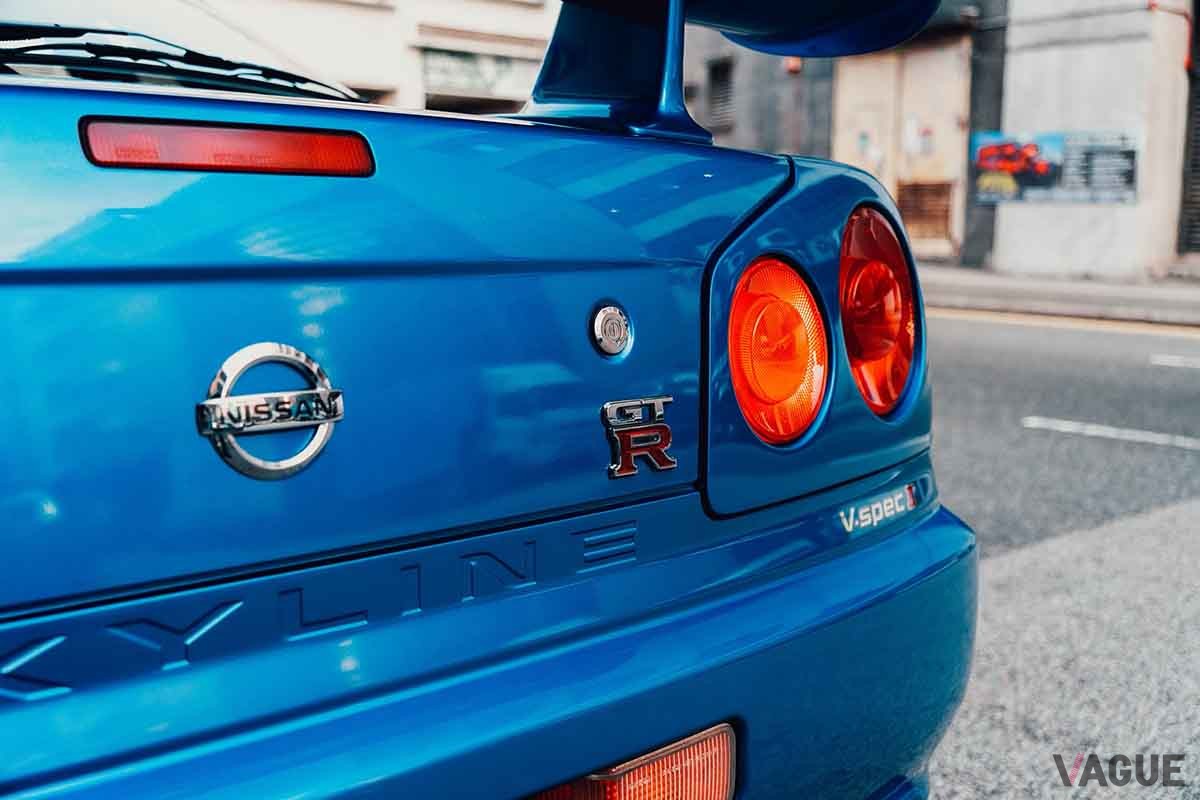 香港のオークションサイトに出品された2001年式日産「スカイラインGT−R VスペックII」
