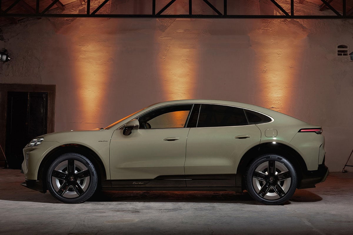 ポルシェ「カイエン・ターボ・クーペ・エレクトリック」