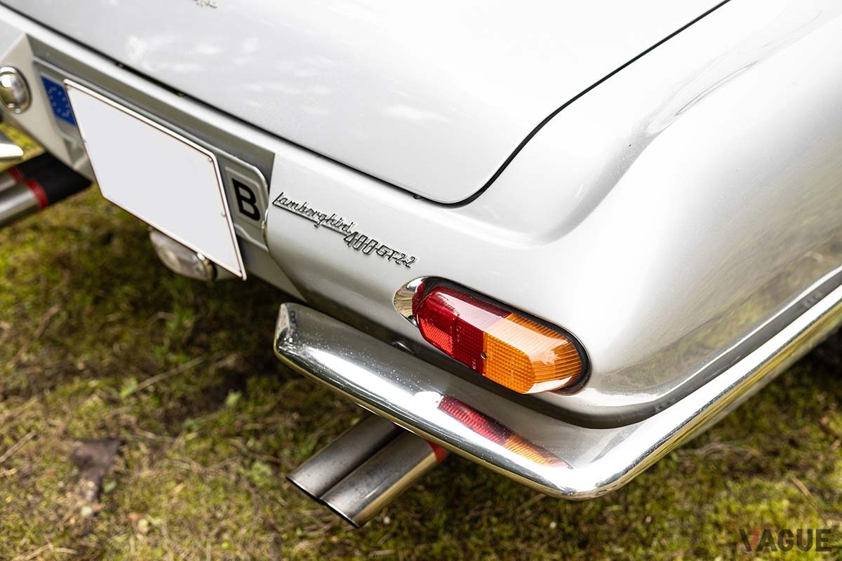 オークションに出品され21万8500ユーロ（約3532万円）で落札された1966年式ランボルギーニ「400GT 2＋2ツーリング」Simon Clay(c)2024 Courtesy of RM Sotheby's