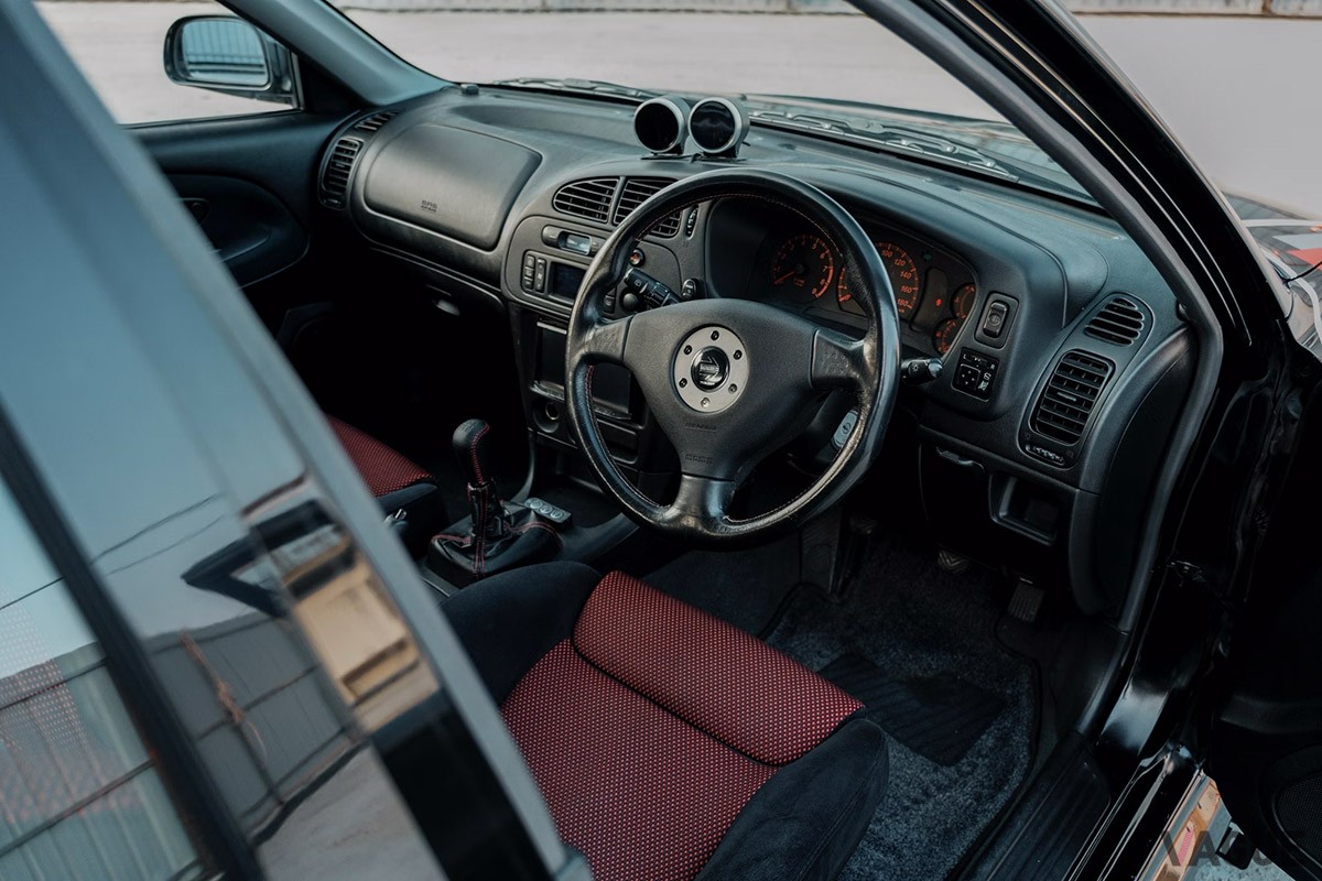 2000年型三菱「ランサー・エボリューションVIトミ・マキネン・エディション」