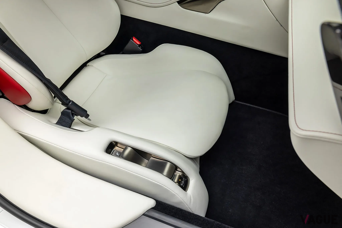 米国オークションに登場した2012年式レクサス「LFA」