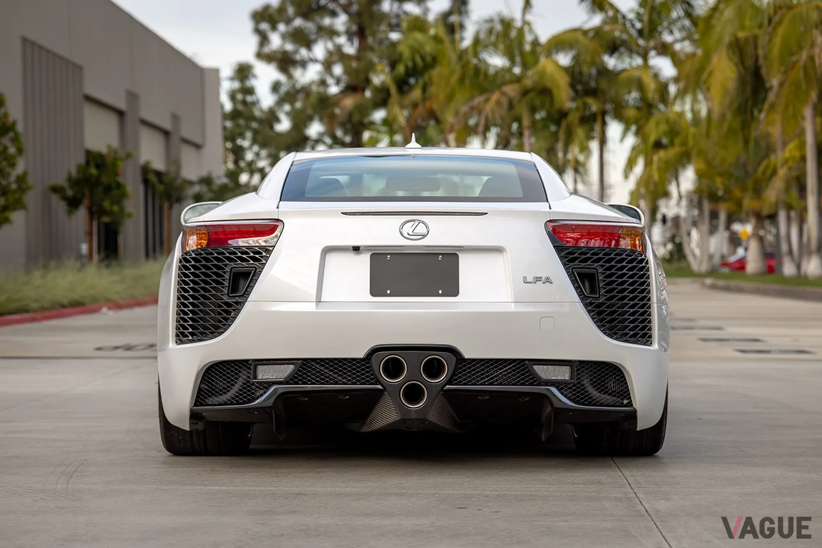米国オークションに登場した2012年式レクサス「LFA」