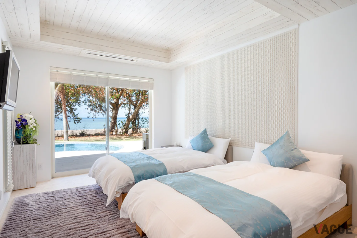 Ocean Front Villa Ishigakijima Ⅲ