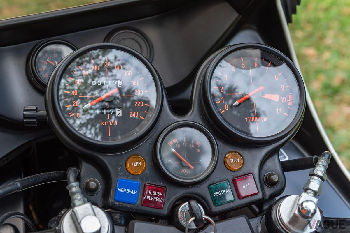 米国オークションに登場した1982年式ホンダ「CBXスーパースポーツ」