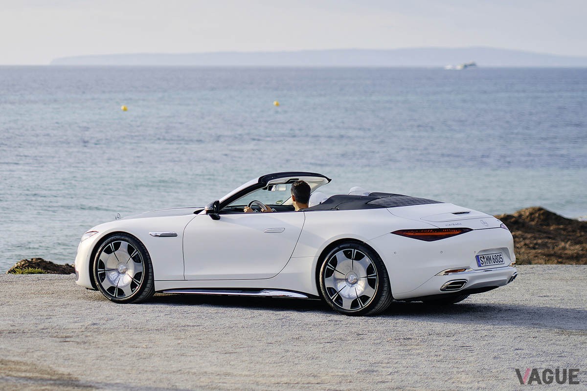 メルセデス・マイバッハ新型「SL680モノグラムシリーズ」