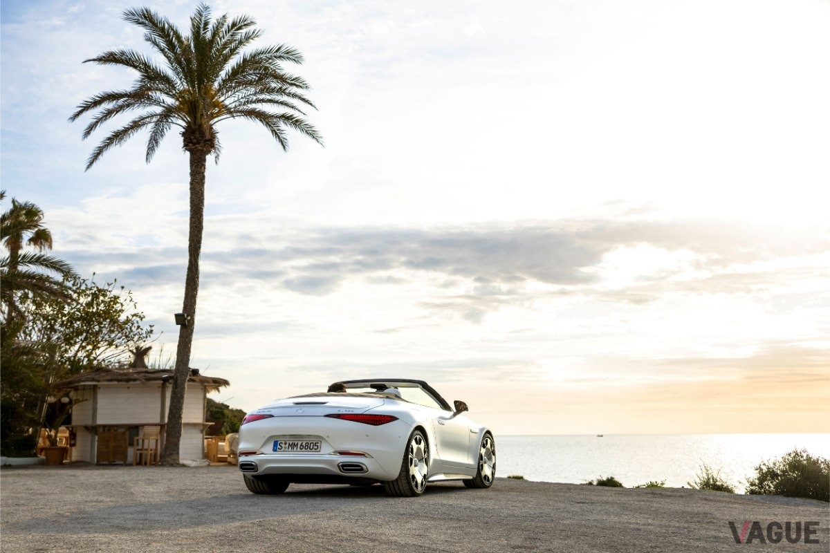 メルセデス・マイバッハ新型「SL680モノグラムシリーズ」