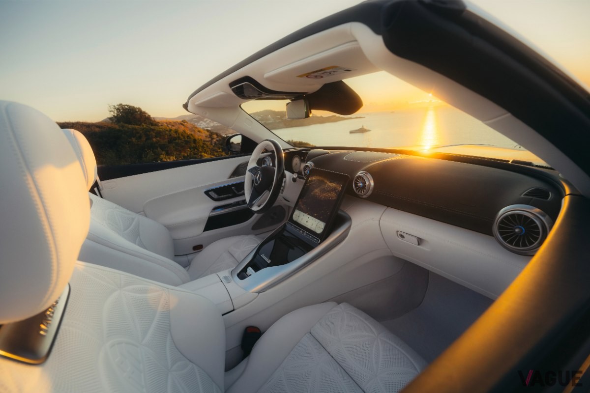 メルセデス・マイバッハ新型「SL680モノグラムシリーズ」