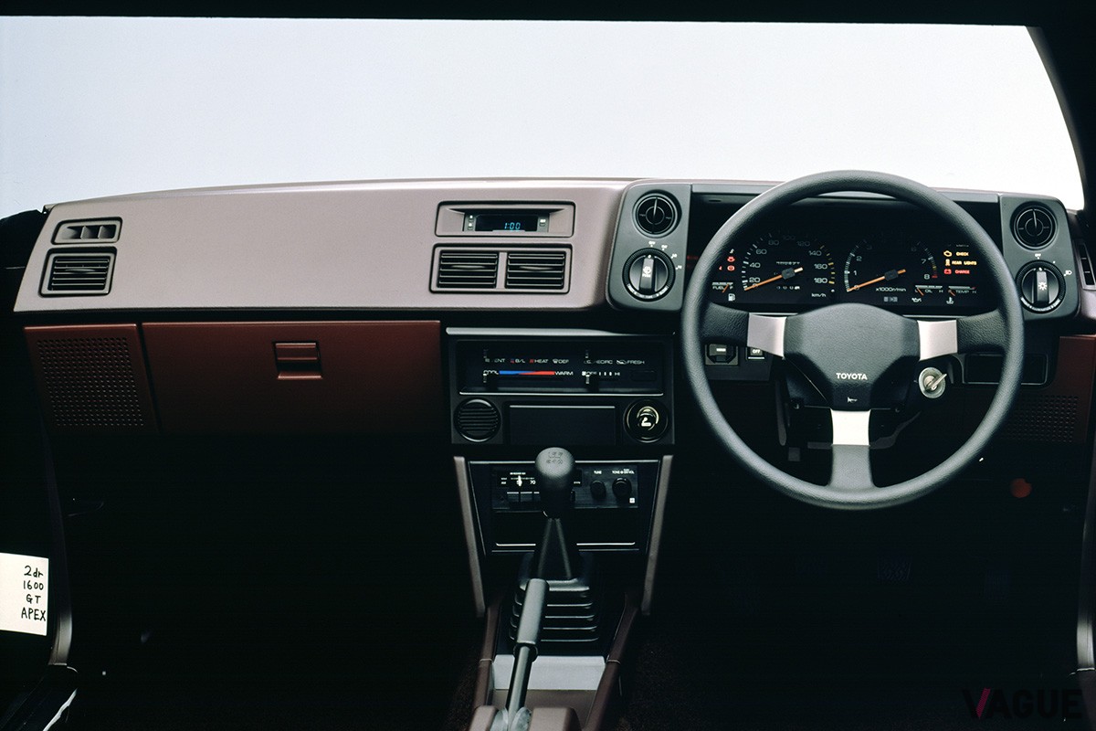 いまから42年前の今日1983年5月12日に発表されたトヨタ「カローラ・レビン」（AE86型）