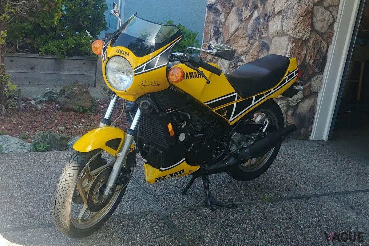 1985年式のヤマハ「RZ350」ケニーロバーツエディション