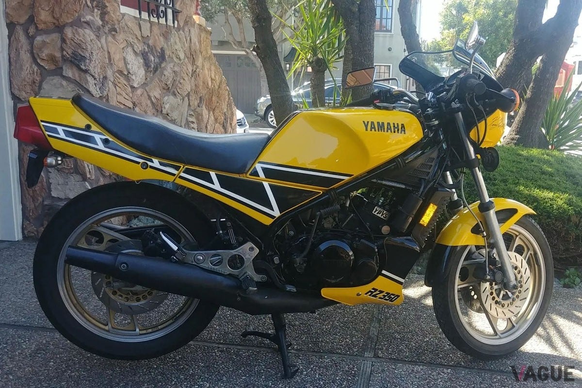 1985年式のヤマハ「RZ350」ケニーロバーツエディション