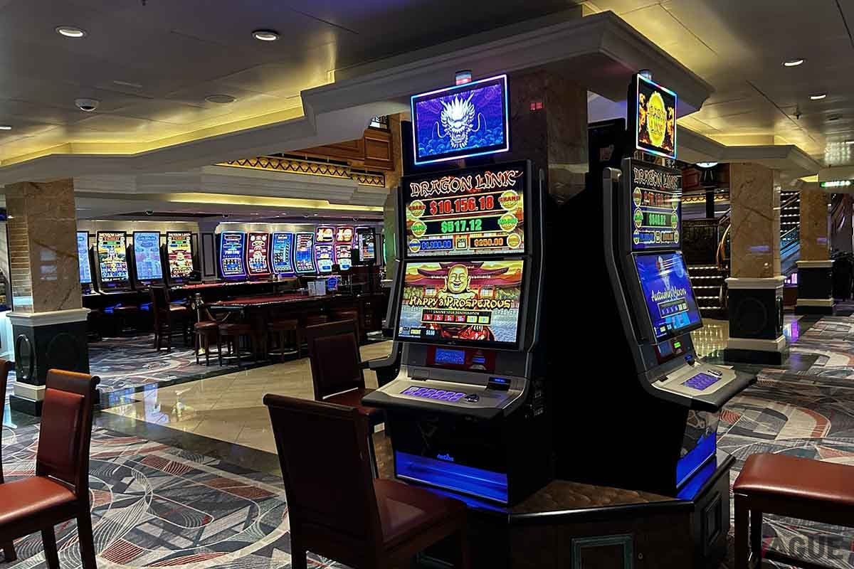 クイーン・エリザベスにあるカジノ