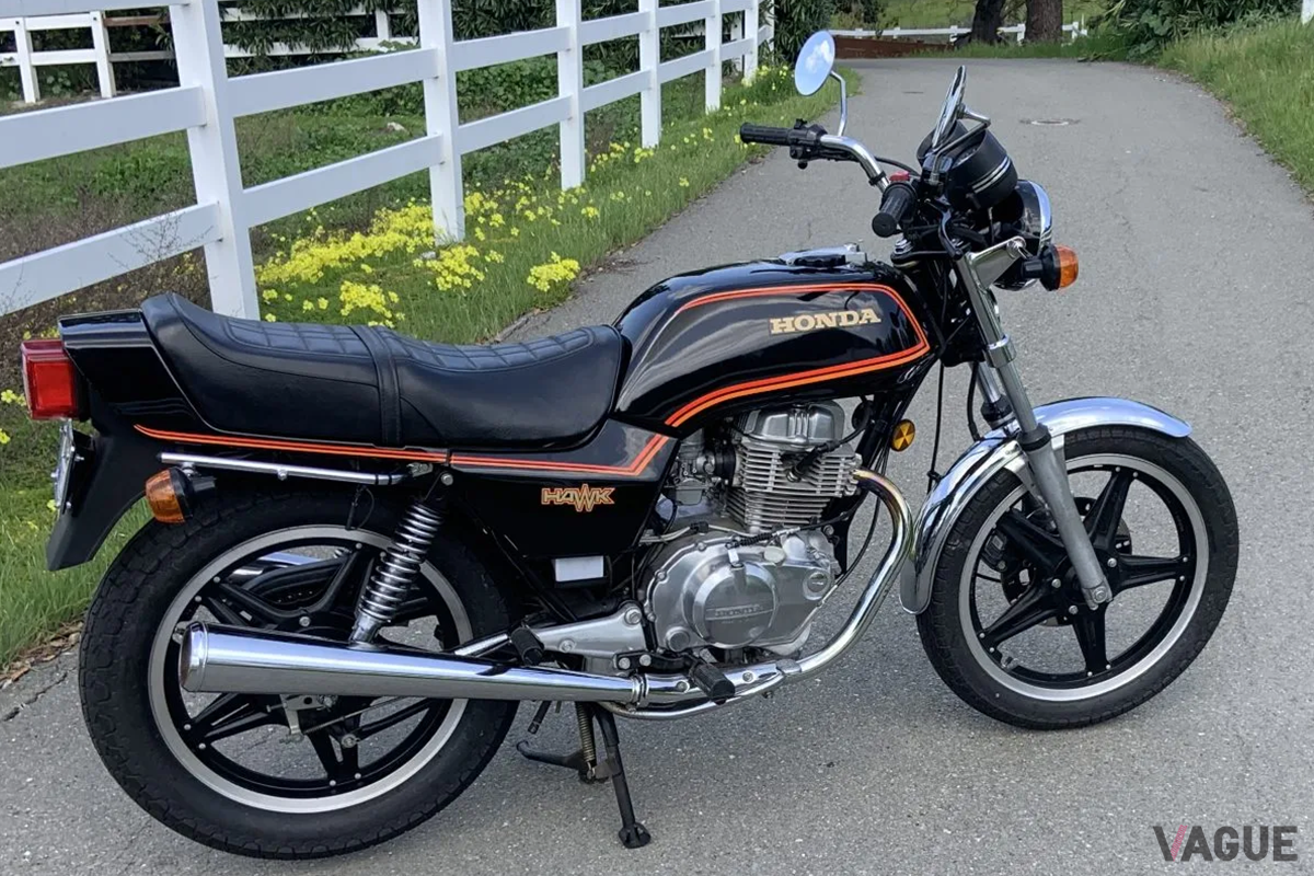 米国オークションに登場、落札された1980年式ホンダ「CB400Tホーク（米国仕様）」