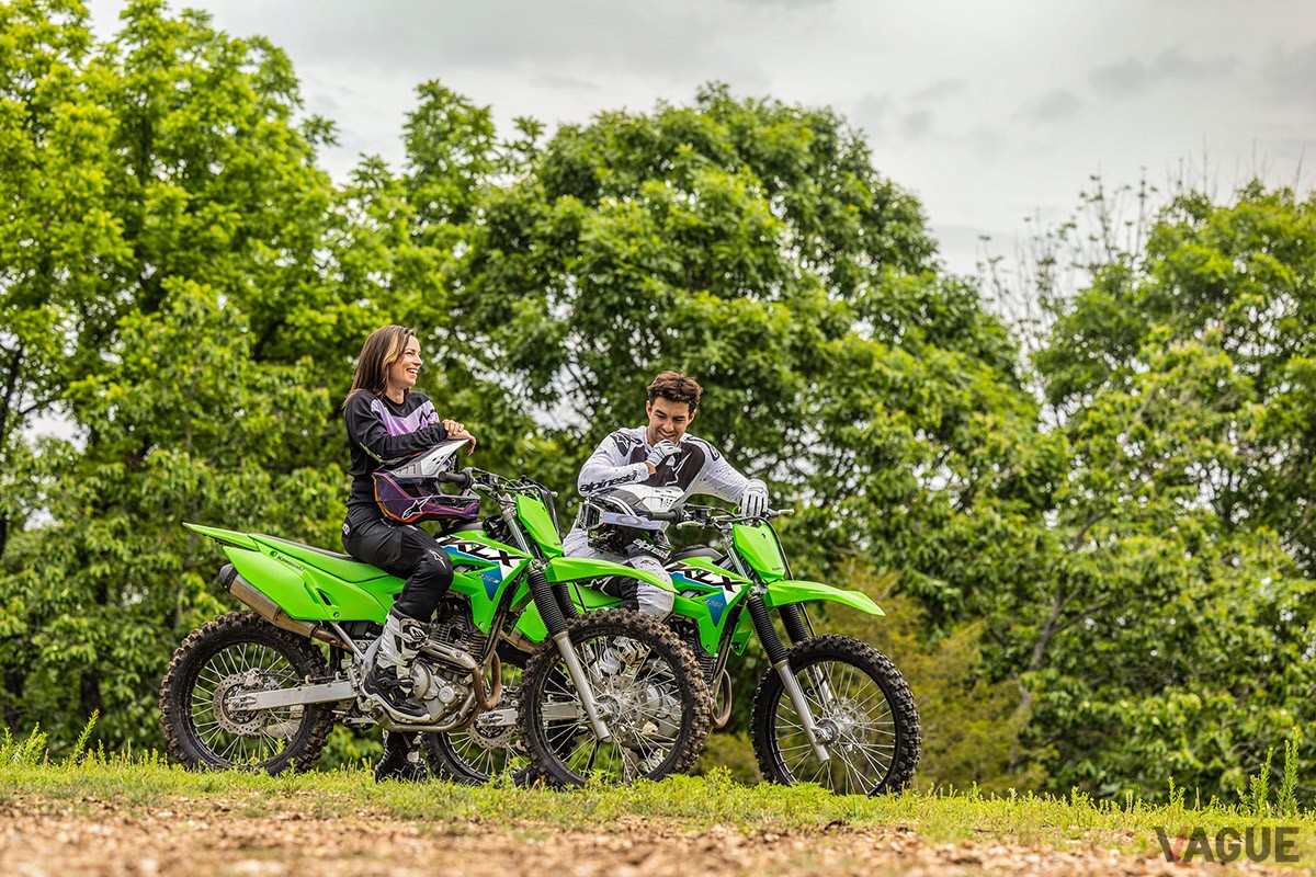 カワサキ「KLX230R」シリーズがフルモデルチェンジ