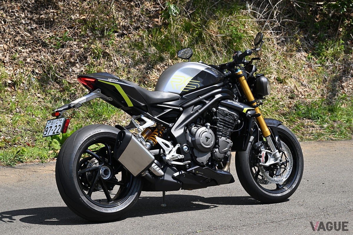 トライアンフ新型「スピードトリプル1200RS」