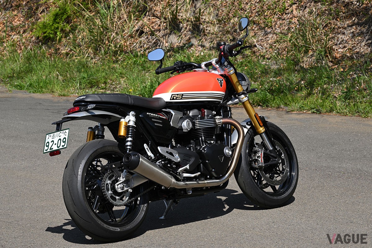 トライアンフ「スピードツイン1200RS」