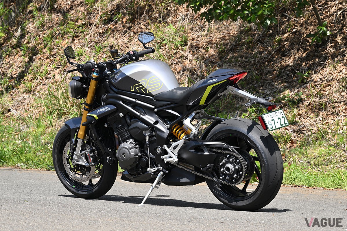 トライアンフ新型「スピードトリプル1200RS」