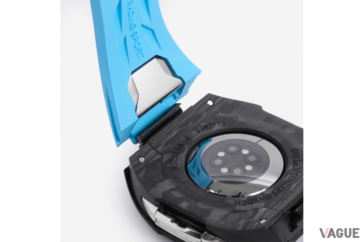 工具不要でストラップの着脱ができる新機構スナップ オン ストラップ