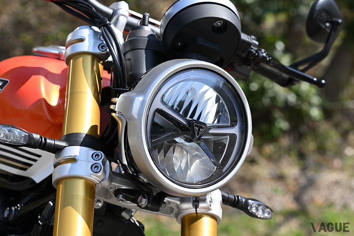 トライアンフ「スピードツイン1200RS」