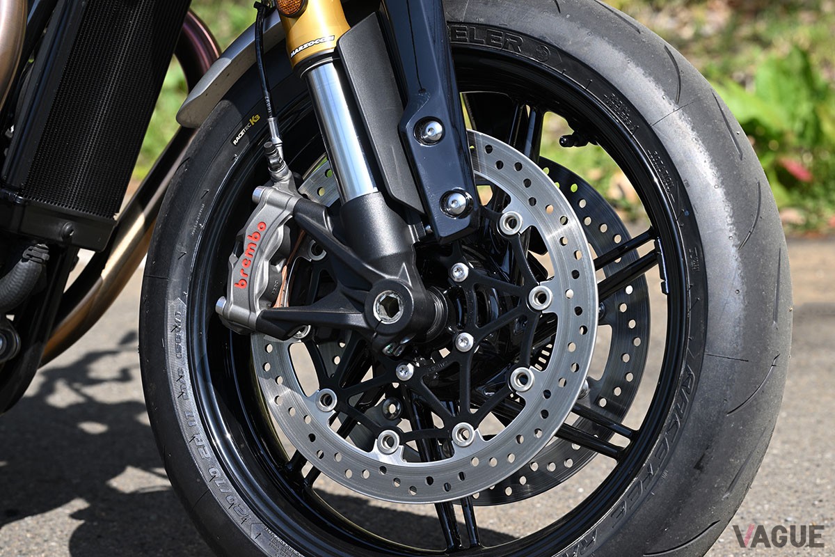 トライアンフ「スピードツイン1200RS」
