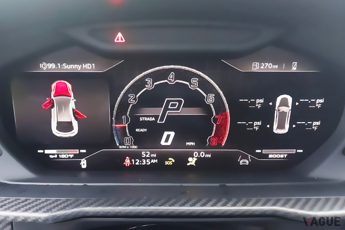 車両識別番号が切り取られたランボルギーニ「ウルス ペルフォルマンテ」。走行距離はわずか52マイル（C）Insurance Auto Auctions, Inc.