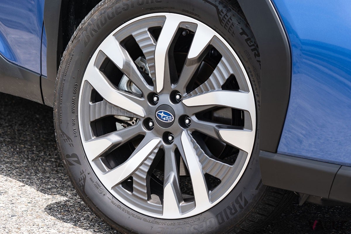 スバル「フォレスター プレミアムS：HEV EX」