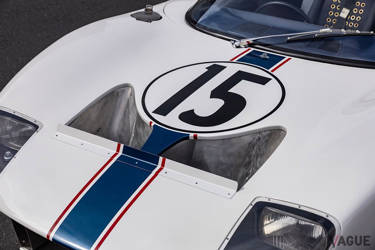 先ごろオークションに出品されたフォード「GT40ロードスター」は、モデル唯一のル・マン参戦車両だった（C）Mecum Auction, Inc.