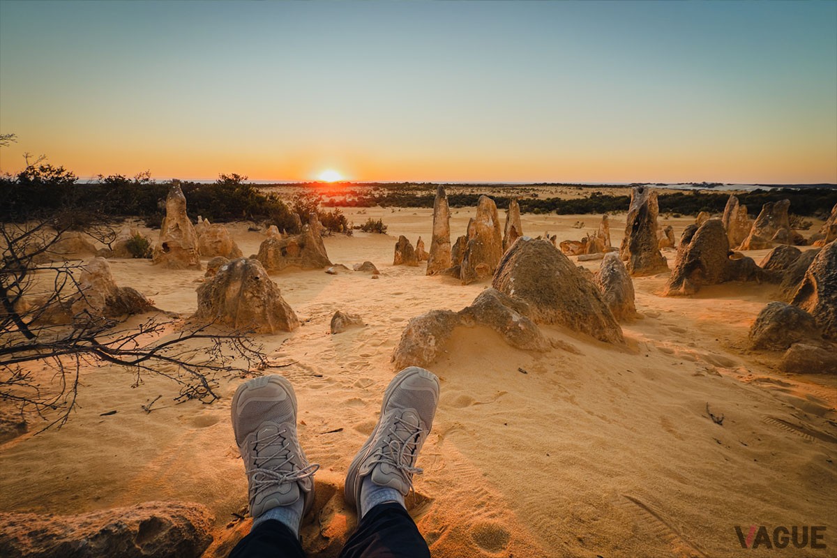 西オーストラリア州の国立公園にある名所・ピナクルズへのアウトドア取材旅行でも「アナカパ 2 ロー GTX」が活躍。何足も靴を持っていけない海外出張では心強い存在