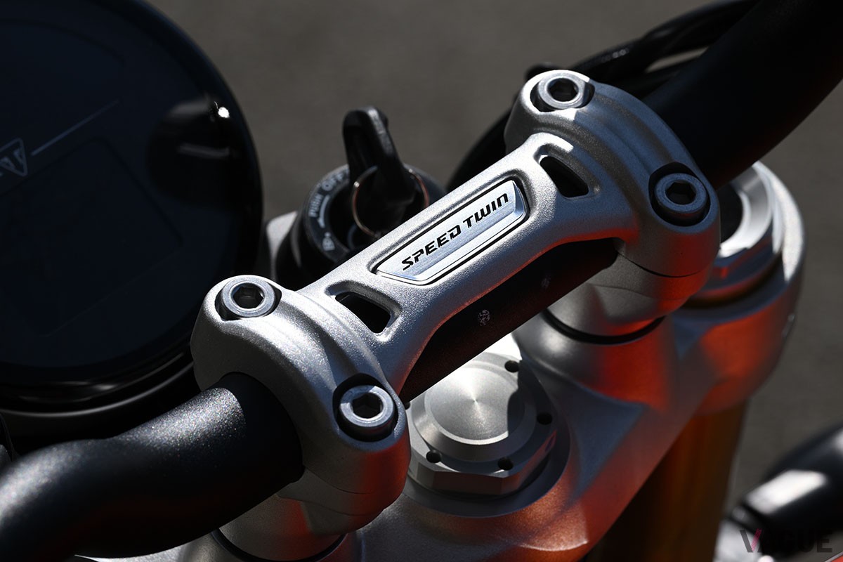 トライアンフ「スピードツイン1200RS」