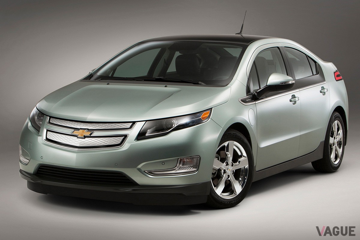 2010年にアメリカで市販化されたプラグインハイブリッド車のシボレー「ボルト」
